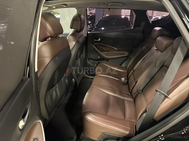 Hyundai Santa Fe-16