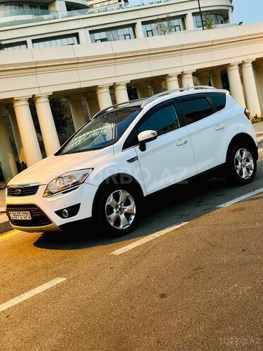 Ford Kuga 2010, 174,500 km - 2.5 l - Bakı