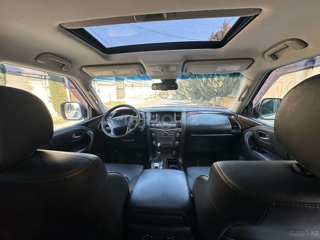 Infiniti QX56 2011, 176,000 km - 5.6 l - Bakı