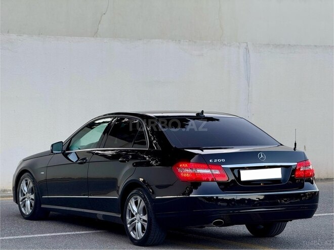 Mercedes E 200 2011, 210,000 km - 1.8 l - Bakı