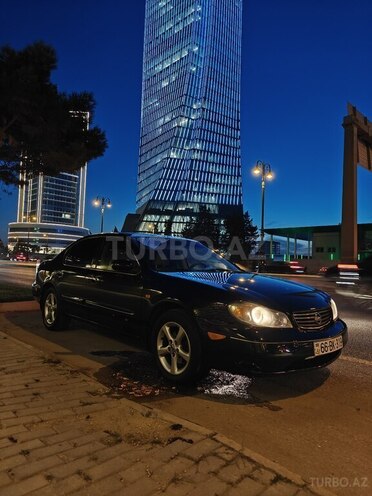 Nissan Maxima-2