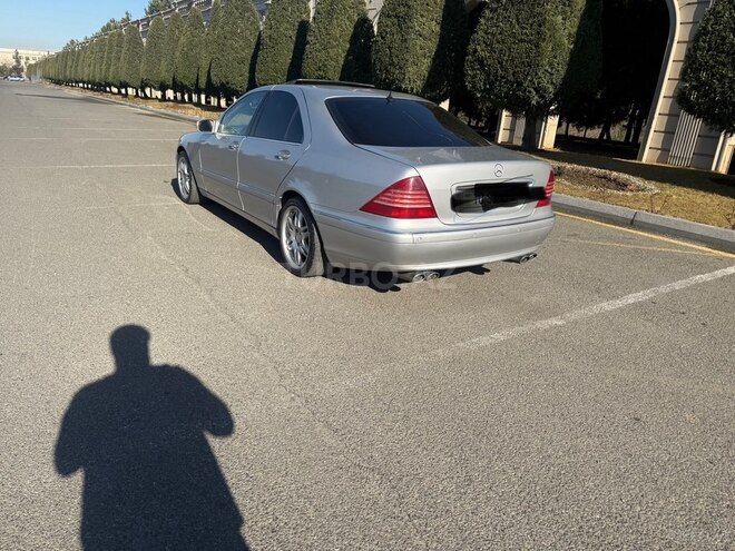 Mercedes S 320-4