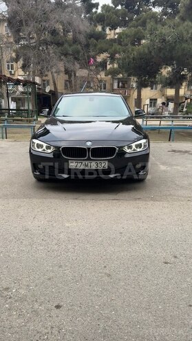 BMW 320-11