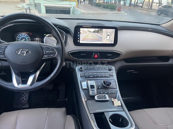 Hyundai Santa Fe-5