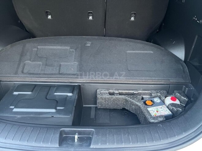 Hyundai Santa Fe-16