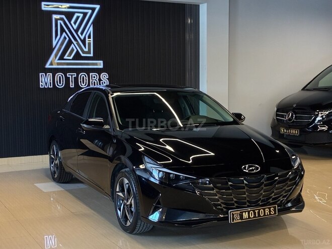 Hyundai Elantra-3