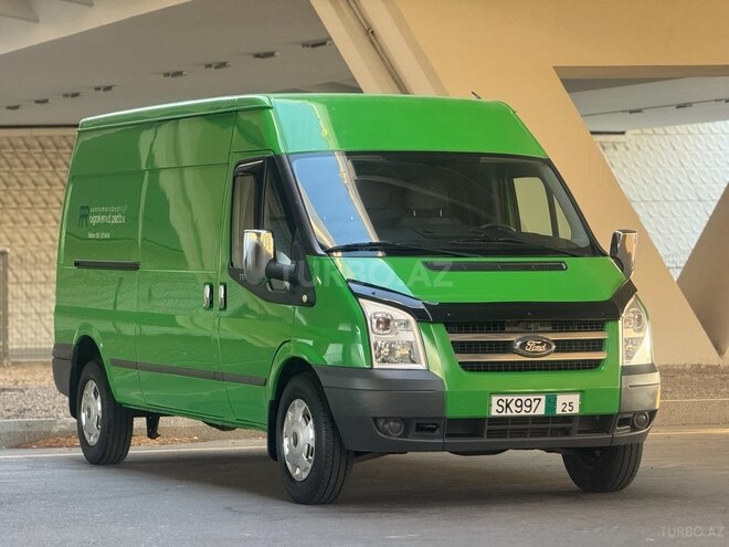 Ford Transit-3