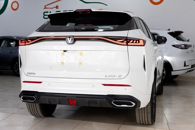 Changan Uni-Z-7