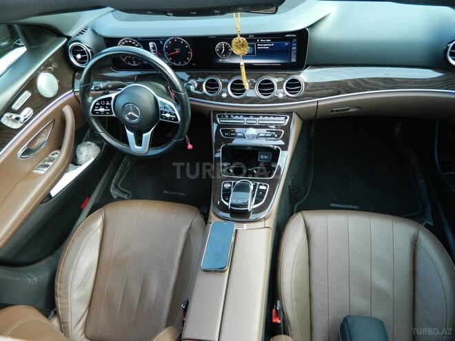 Mercedes E 300 2018, 150,000 km - 2.0 l - Bakı