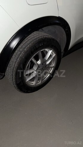 Nissan Juke 2011, 252,600 km - 1.6 л - Bakı