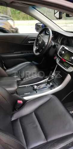 Honda Accord-9