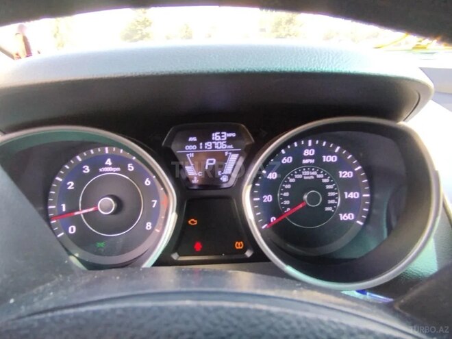 Hyundai Elantra 2013, 201,168 km - 1.8 l - Bakı