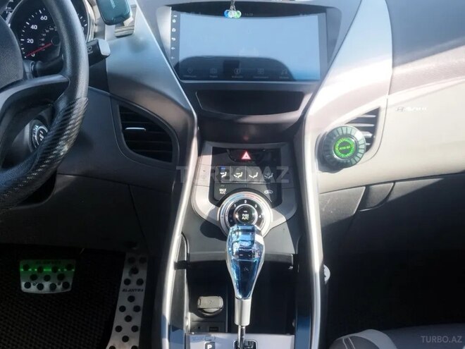 Hyundai Elantra 2013, 201,168 km - 1.8 l - Bakı