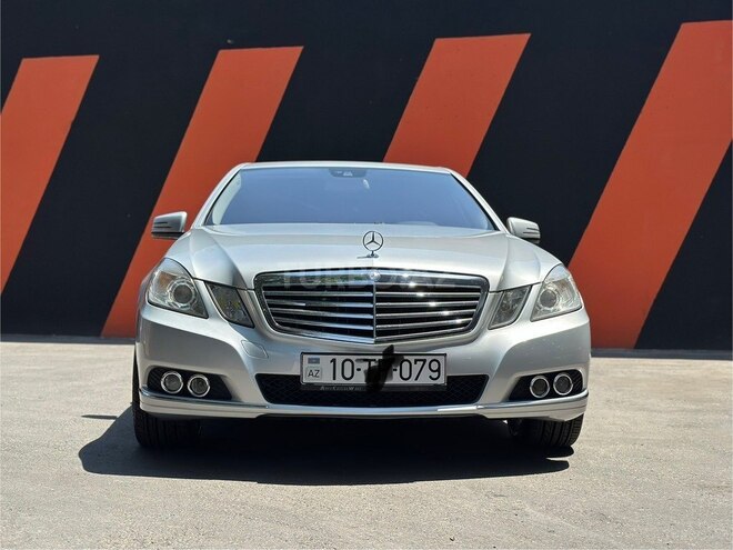 Mercedes E 220 d-1