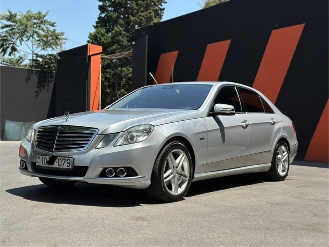 Mercedes E 220 d-2