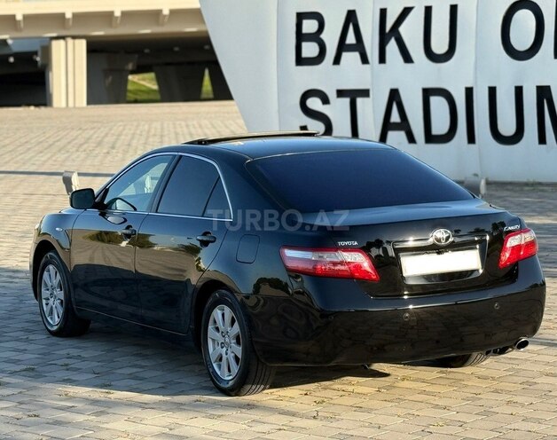 Toyota Camry-9