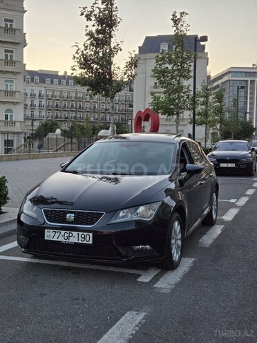 SEAT Leon-3