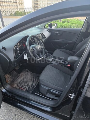 SEAT Leon-8
