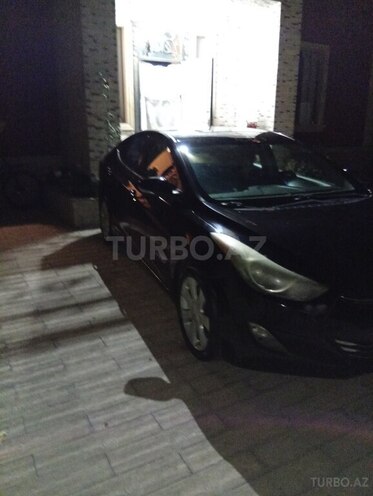 Hyundai Elantra 2012, 201,168 km - 1.8 l - Bakı