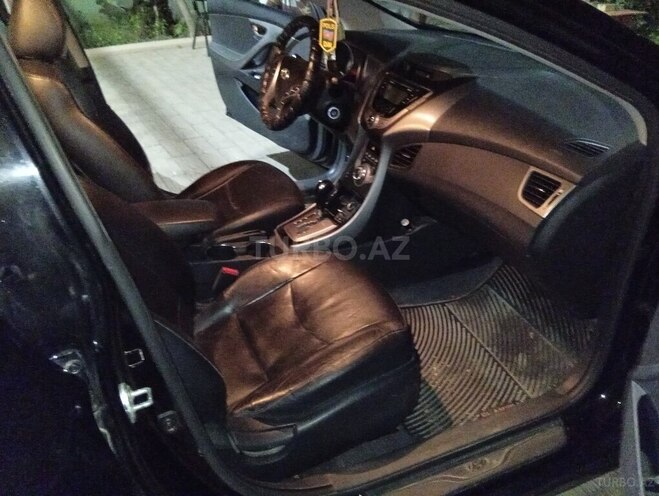 Hyundai Elantra 2012, 201,168 km - 1.8 l - Bakı