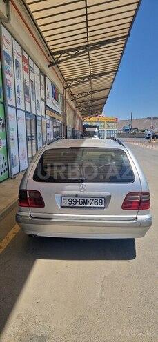 Mercedes E 270 2001, 53,000 km - 2.7 л - Bakı