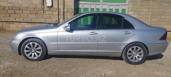 Mercedes C 200 d 2001, 553,000 km - 2.2 l - Bakı