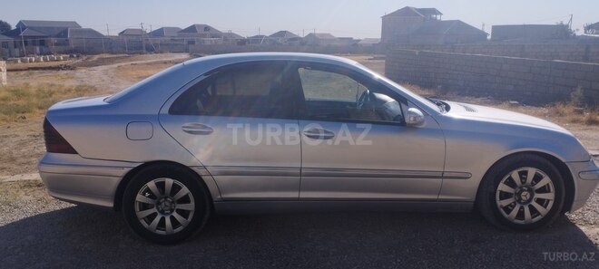Mercedes C 200 d 2001, 553,000 km - 2.2 l - Bakı