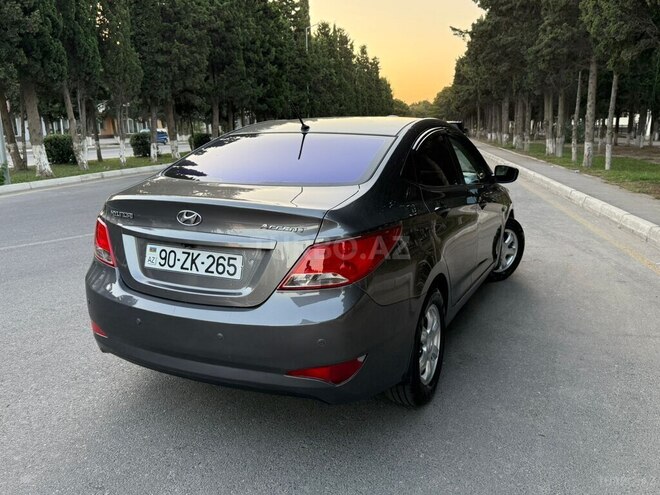 Hyundai Accent 2015, 170,000 km - 1.4 l - Bakı