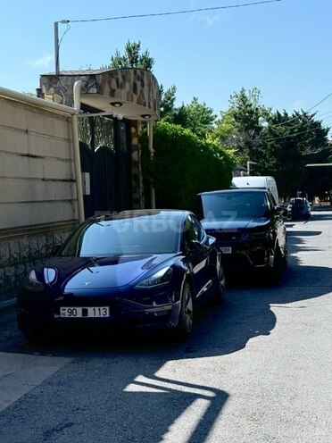 Tesla Model 3-2
