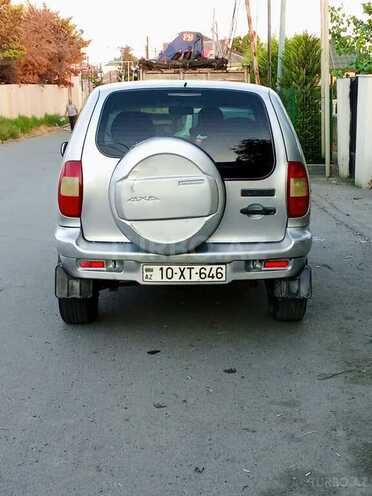Chevrolet Niva 2006, 286,000 km - 1.7 л - Şirvan