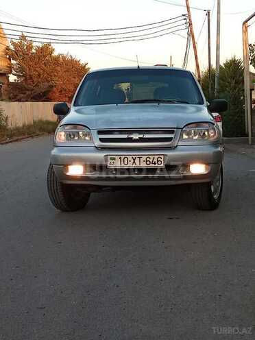 Chevrolet Niva 2006, 286,000 km - 1.7 л - Şirvan
