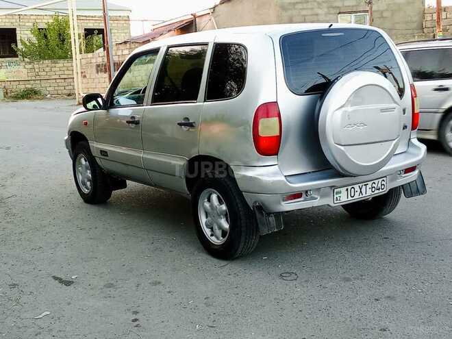 Chevrolet Niva 2006, 286,000 km - 1.7 л - Şirvan