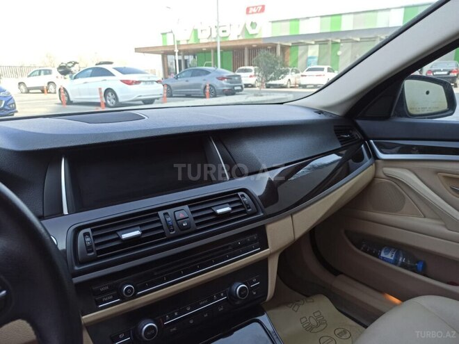 BMW 528-12