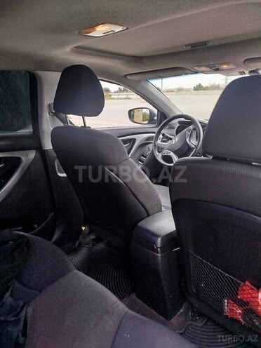 Hyundai Elantra 2011, 256,000 km - 1.8 l - Qobustan