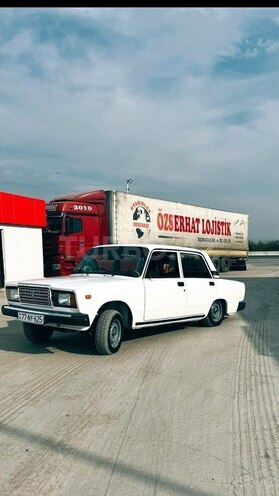 LADA (VAZ) 2107 2003, 250,000 km - 1.6 l - Qazax