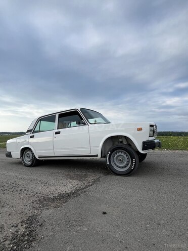 LADA (VAZ) 2107 2003, 250,000 km - 1.6 l - Qazax