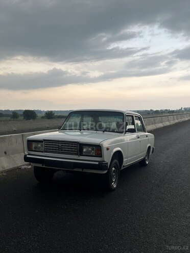 LADA (VAZ) 2107 2003, 250,000 km - 1.6 l - Qazax
