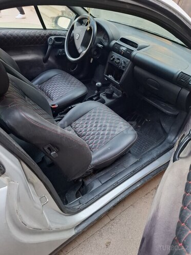Opel Tigra 1999, 150,000 km - 1.6 l - Bakı