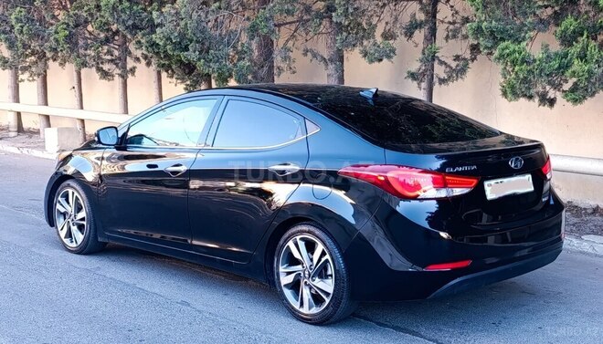 Hyundai Elantra 2015, 121,000 km - 1.8 л - Bakı