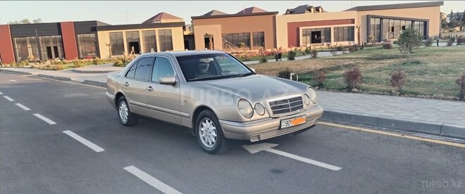Mercedes E 230 1997, 465,270 km - 2.3 l - Bakı