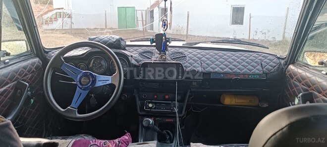 LADA (VAZ) 2106 1984, 200,000 km - 1.3 l - Astara