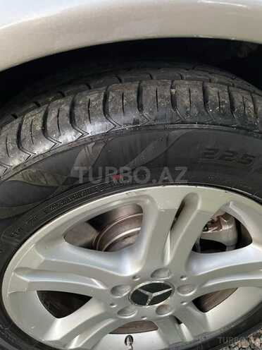 Mercedes E 220 d 2006, 392,000 km - 2.2 l - Masallı
