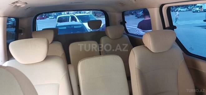 Hyundai H-1 2010, 350,000 km - 2.5 l - Sumqayıt