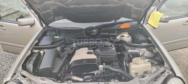 Mercedes E 230 1997, 465,270 km - 2.3 l - Bakı