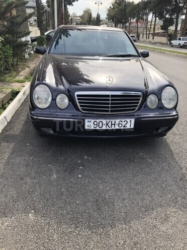 Mercedes E 280 2000, 345,000 km - 2.8 l - Xudat
