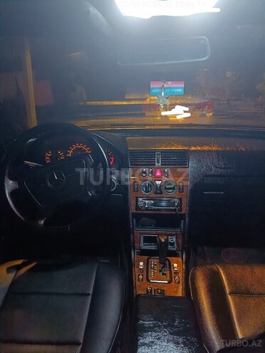 Mercedes C 230 1999, 330,699 km - 2.3 л - Şirvan