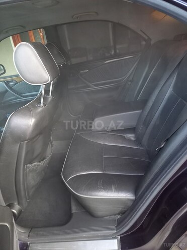 Mercedes E 280 2000, 345,000 km - 2.8 l - Xudat