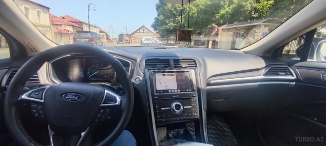 Ford Fusion (North America) 2019, 170,000 km - 2.0 л - Quba
