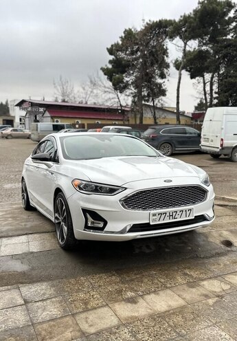 Ford Fusion (North America) 2019, 170,000 km - 2.0 л - Quba