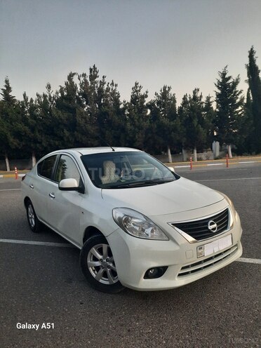 Nissan Sunny 2013, 248,000 km - 1.5 л - Bakı